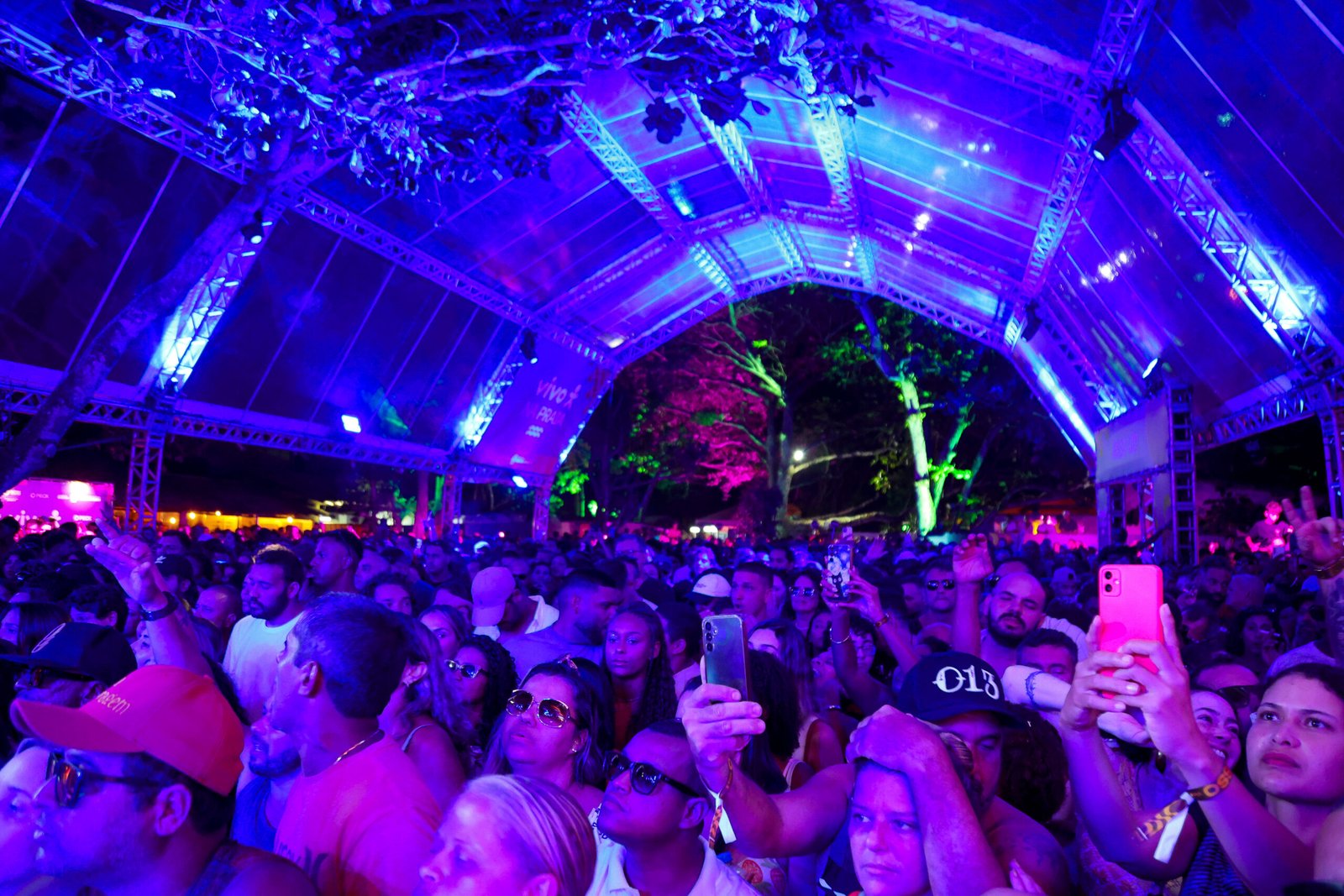 VIVO-NA-PRAIA-BUZIOS -1DI7-01-2026_foto-Ricardo-Nunes_contato-21-96974-7000-0246