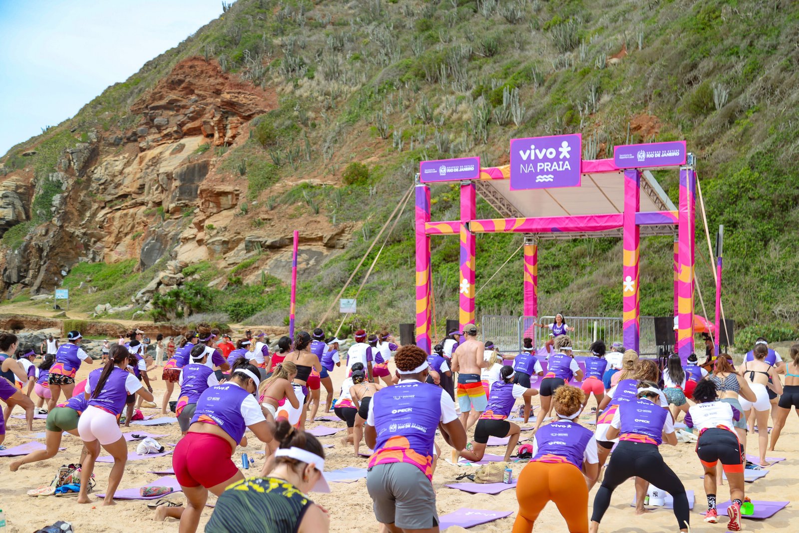 VIVO-NA-PRAIA-BUZIOS -1DI7-01-2026_foto-Ricardo-Nunes_contato-21-96974-7000-7760