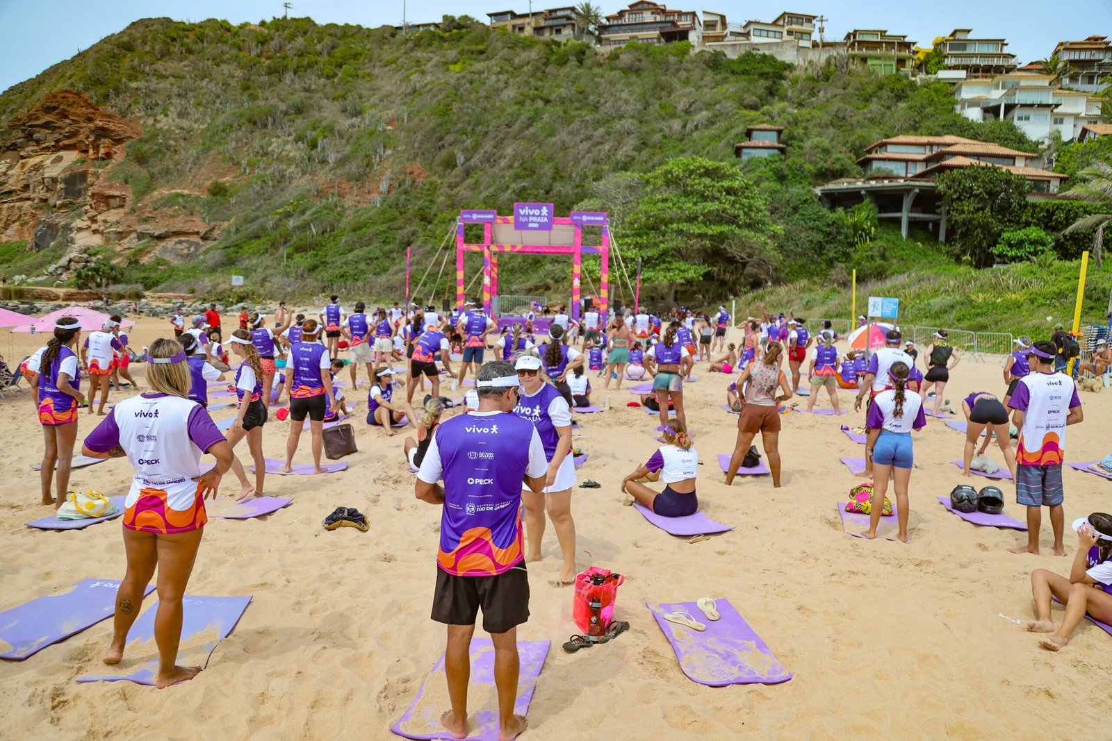 VIVO-NA-PRAIA-BUZIOS -1DI7-01-2026_foto-Ricardo-Nunes_contato-21-96974-7000-7782