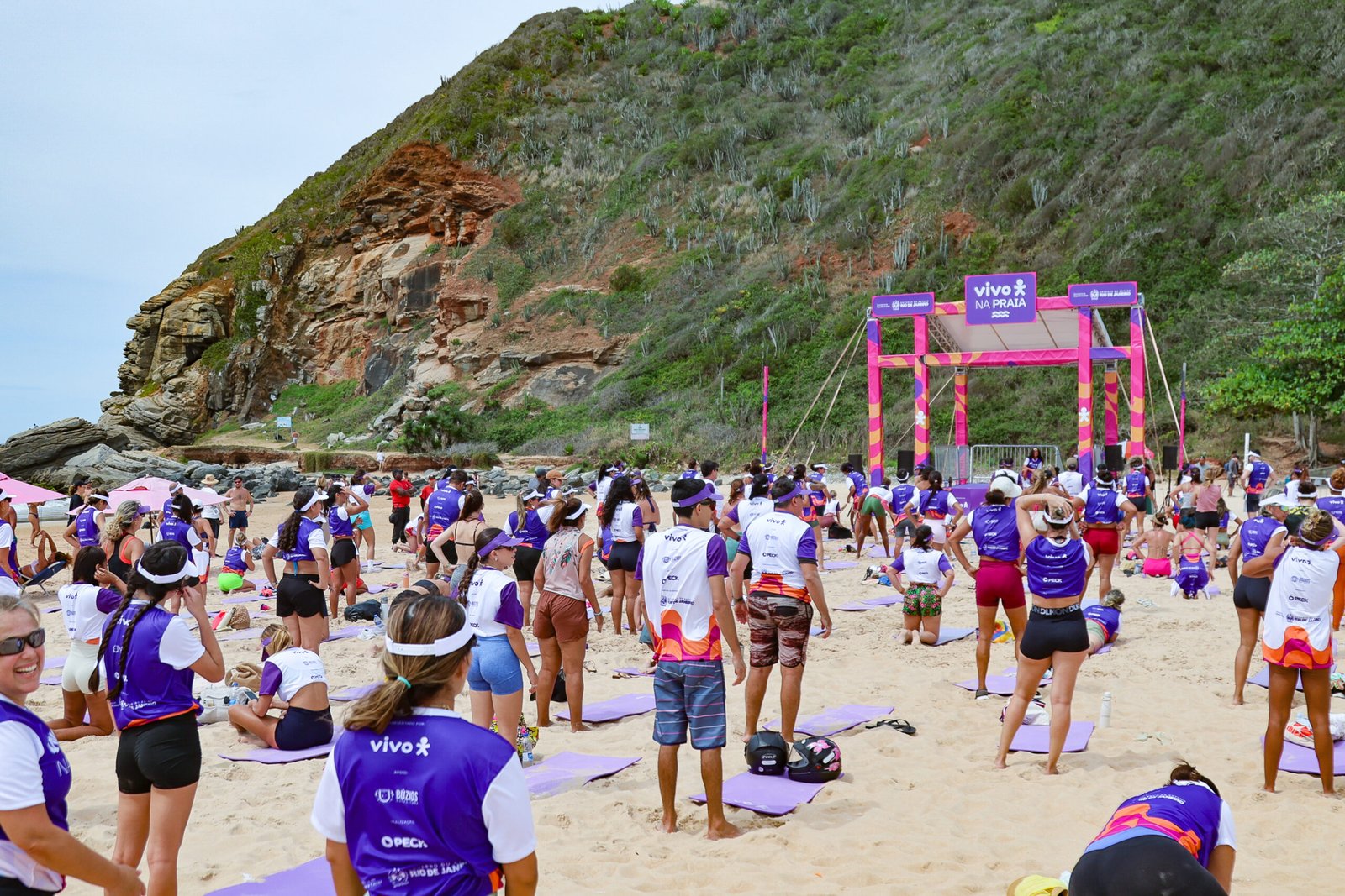 VIVO-NA-PRAIA-BUZIOS -1DI7-01-2026_foto-Ricardo-Nunes_contato-21-96974-7000-7793