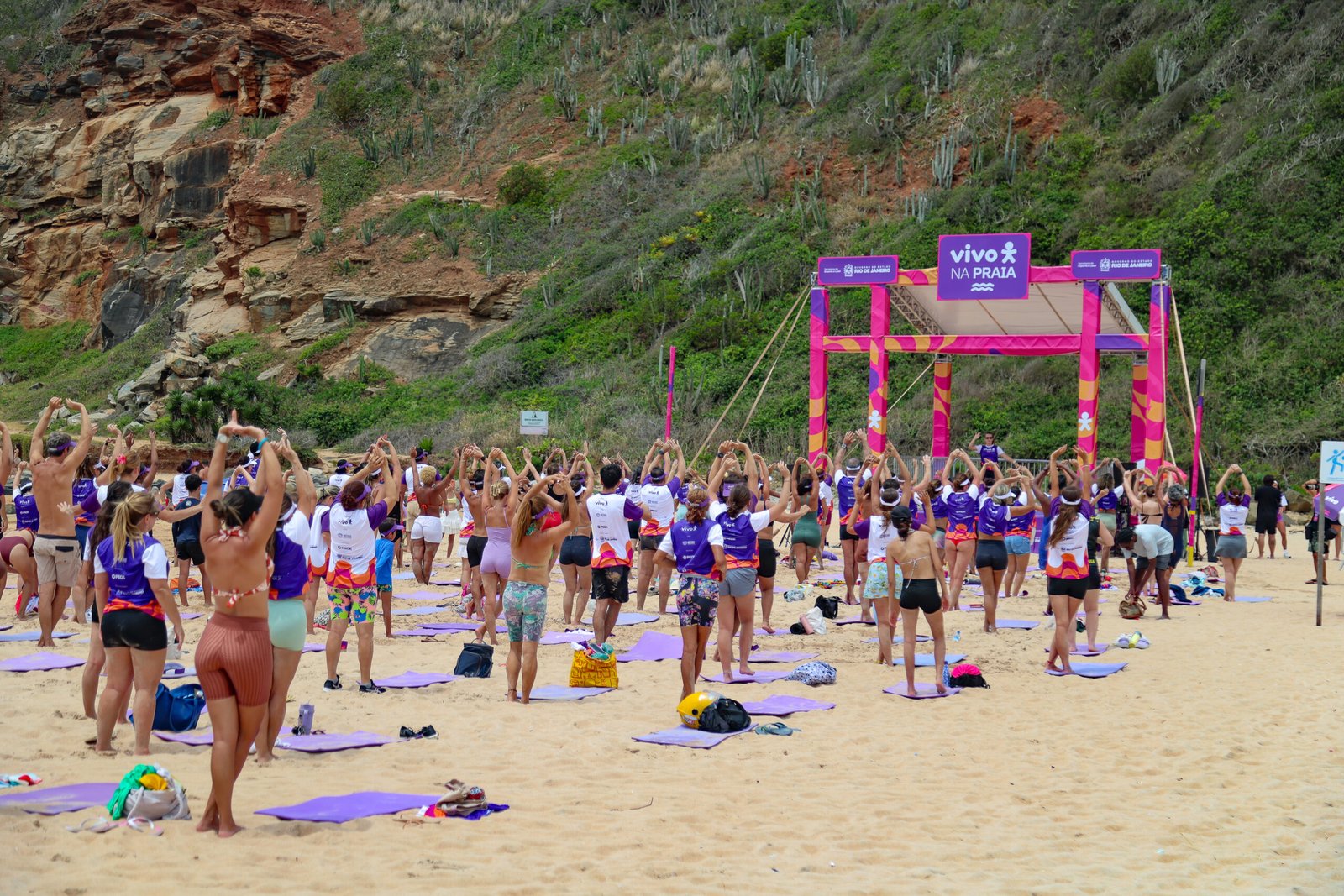 VIVO-NA-PRAIA-BUZIOS -1DI7-01-2026_foto-Ricardo-Nunes_contato-21-96974-7000-7902